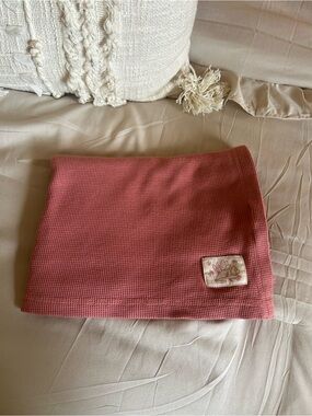 Carter’s - baby waffle knit blanket in soft rose pink